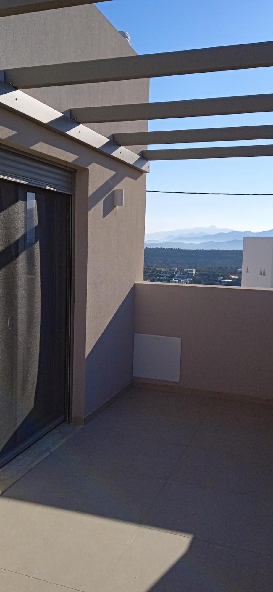 Epavlis Luxury Floor Apartment